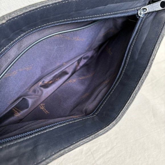 ETIENNE AIGNER Vintage Navy Blue Pleated Leather Shoulder Bag Purse Classic - Picture 12 of 17